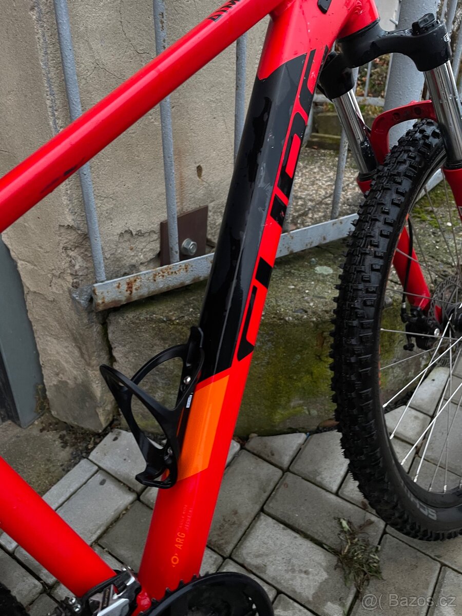 Horské kolo CUBE AIM 29 red´n´orange - 17