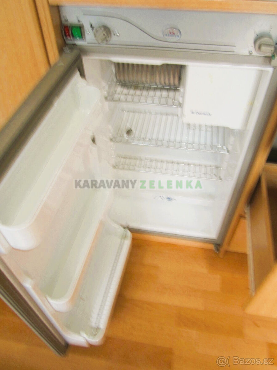 ADRIA ALTEA 502 DT - SLEVA - 17