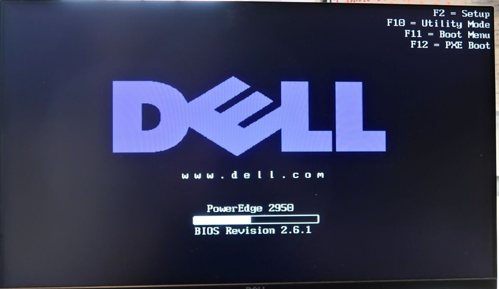 Server Dell PowerEdge 2950, Xeon E5310, 6GB DDR2, 4x146GB RA - 17