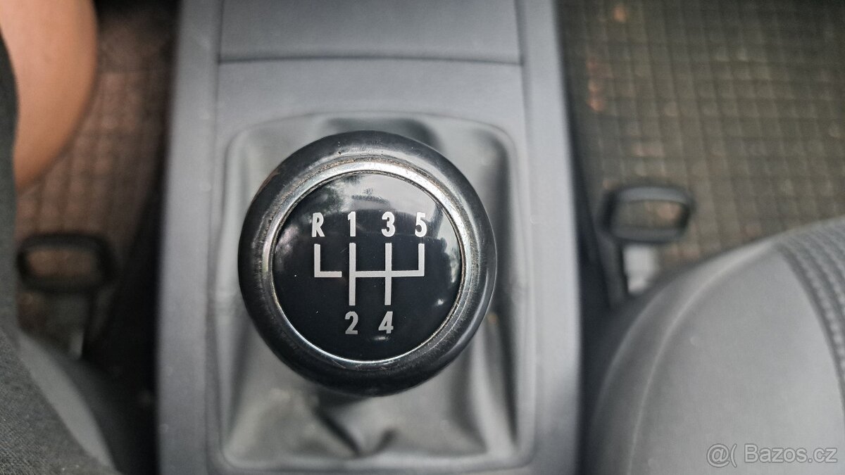 vw polo 1,2htp 2008 - 17