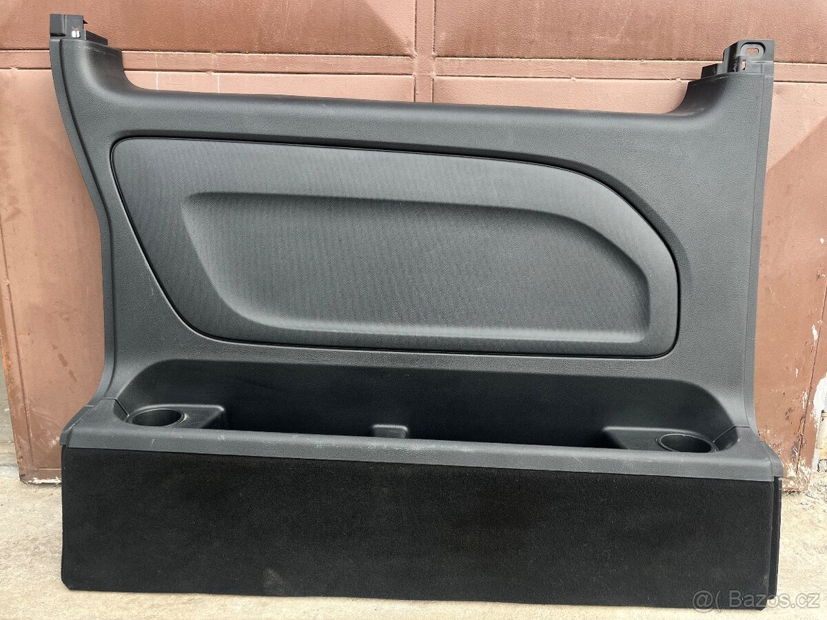 interiér Mercedes vito tourer 2021. - 17