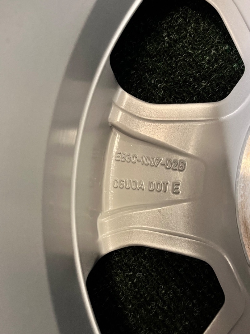 6x139.7 R16 Originál alu disky Ford Ranger - ZÁNOVNÍ - TOP - 17