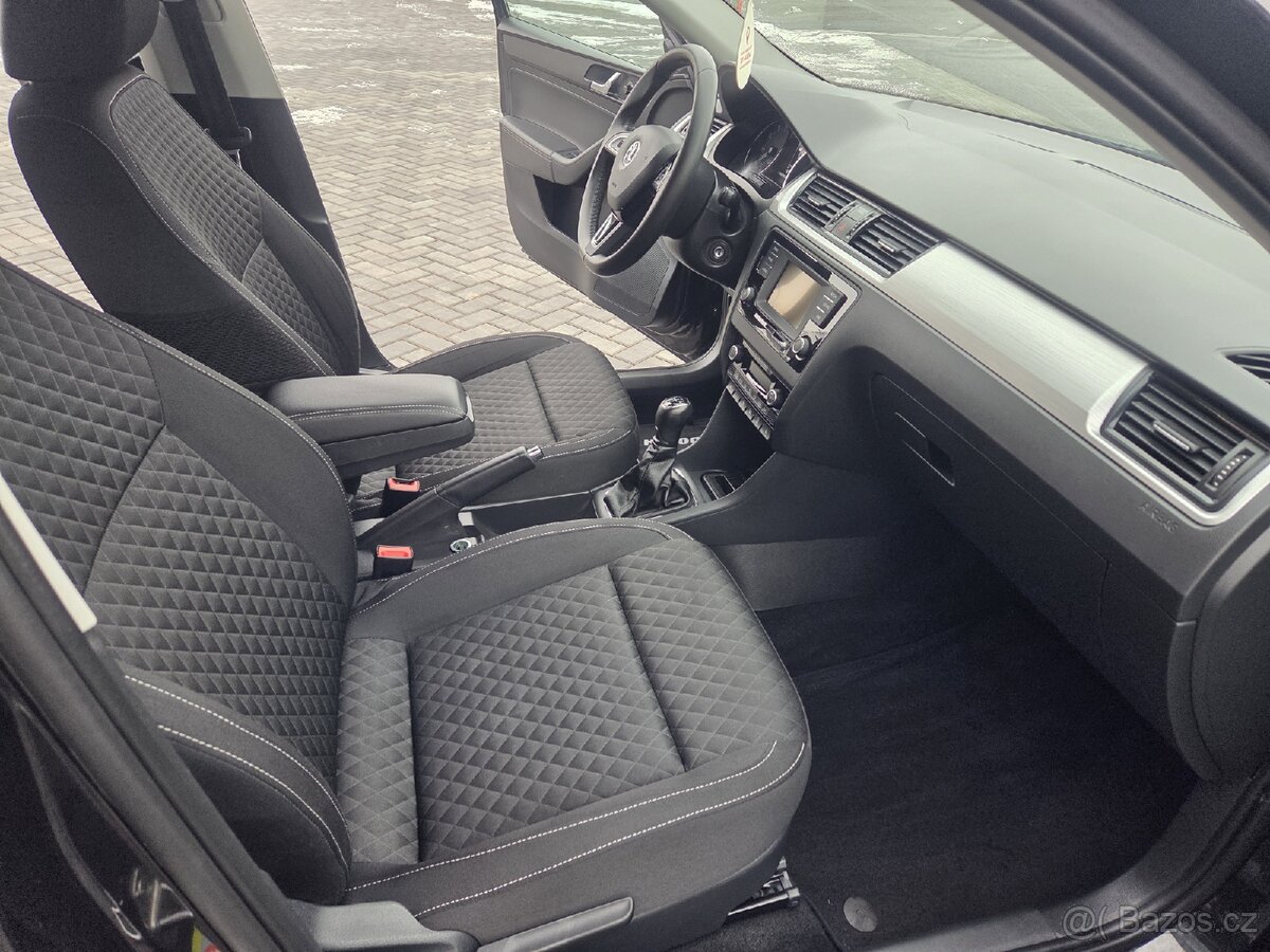 Škoda Rapid 1.2 tsi 66kW rok 2017 edice DRIVE jen 132tkm - 17