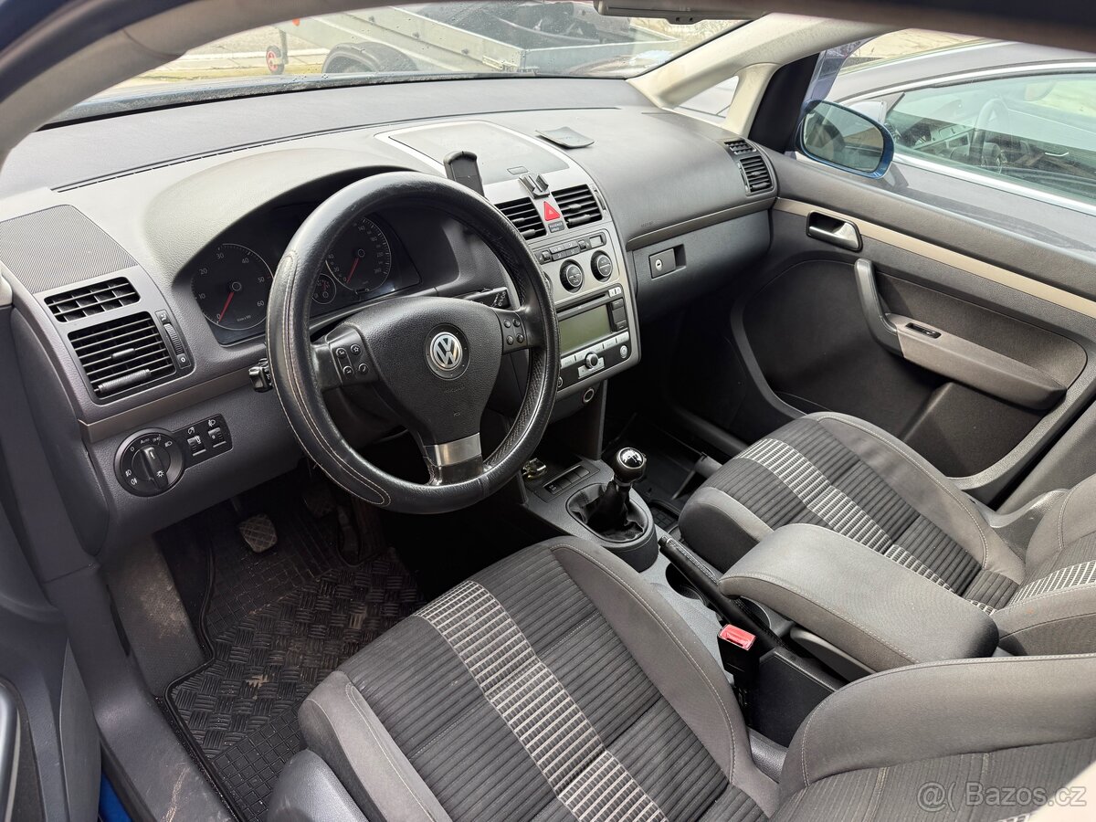 VW Touran 1.9tdi náhradní díly - 17