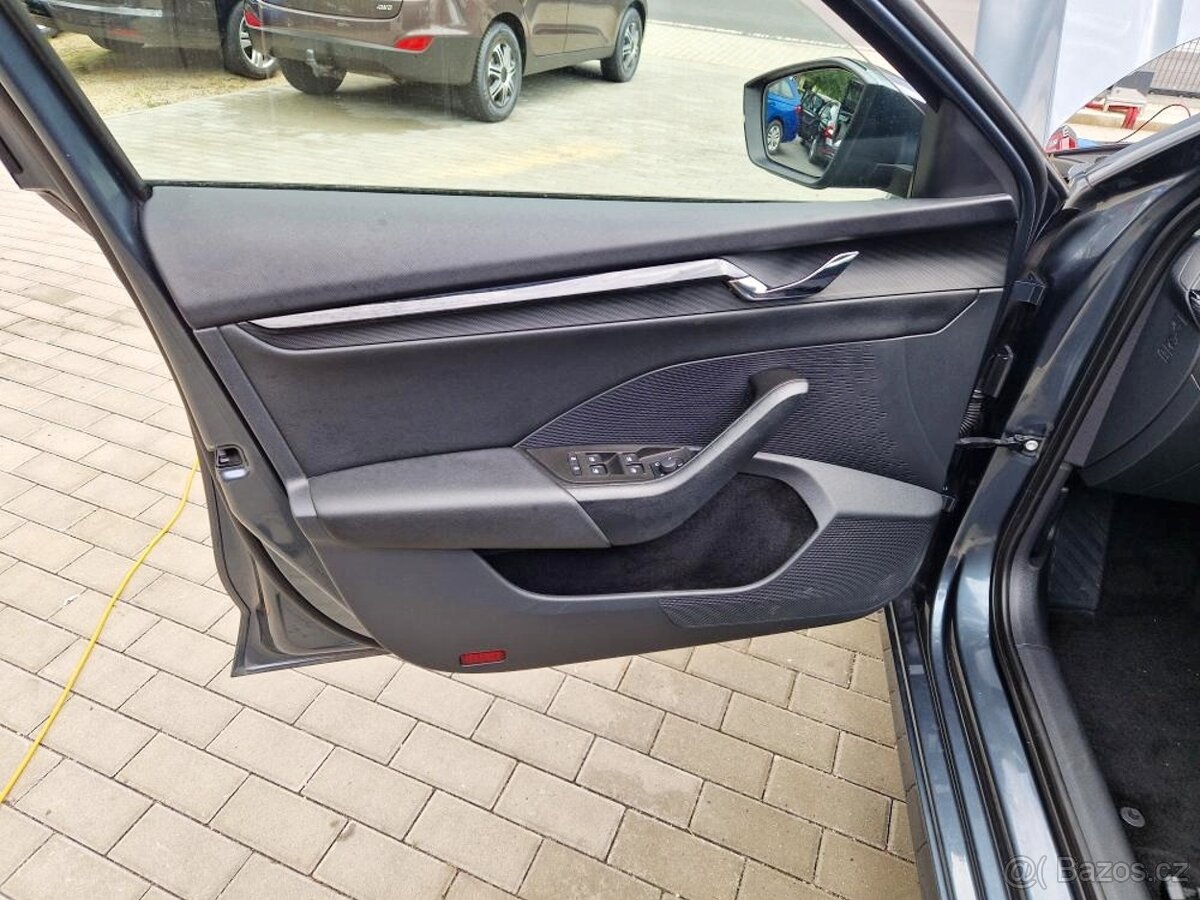 ŠKODA Octavia kombi, 2.0 TDi (110 kW), DSG, plný servis - 17