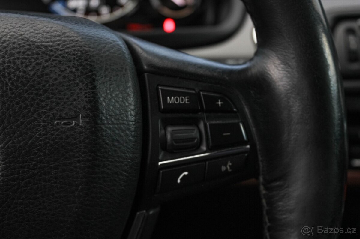 BMW Rad 5 Touring 520d xDrive - 17