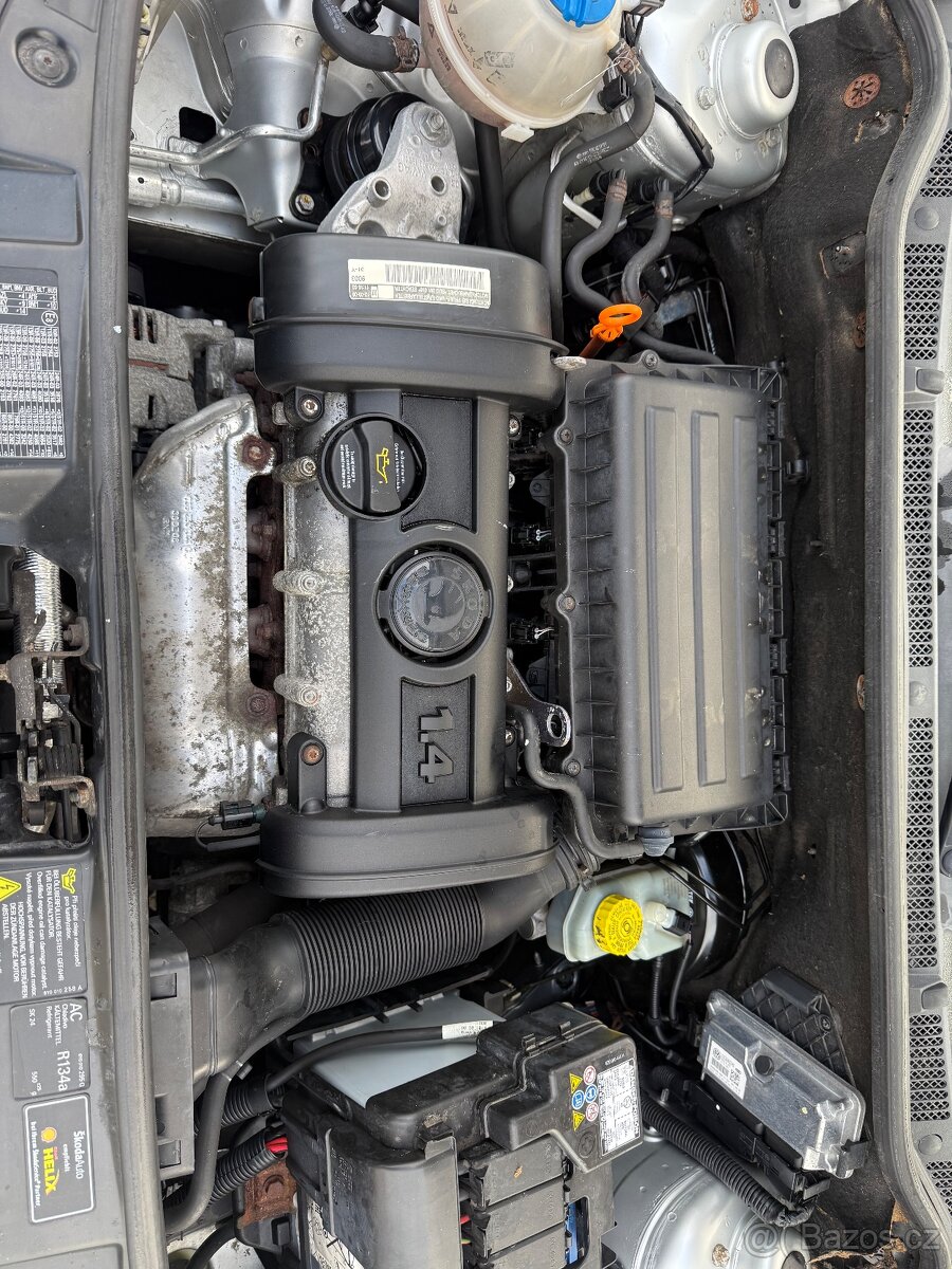 Škoda Fabia kombi 1.4-59kw r.v. 04/2006 - 17