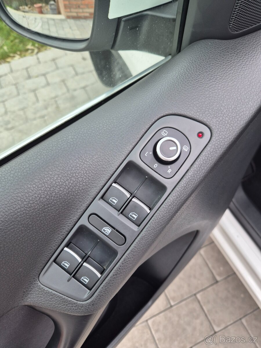 VW Tiguan 2.0Tdi 103kw 4Motion-Sport- - 17