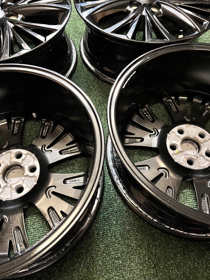 5x100 R17 Toyota Yaris NG Originál alu disky - TOP STAV - 17