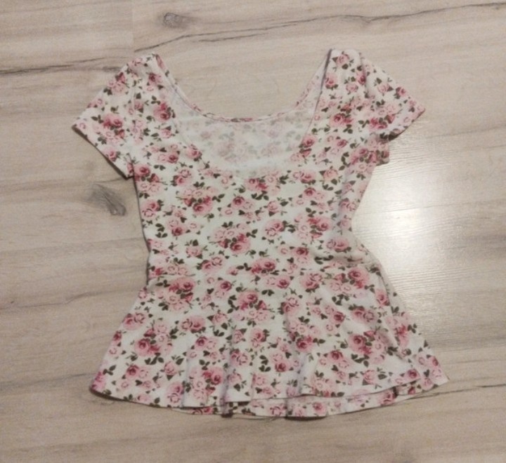 Pytel dámského oblečení vel. S - 17