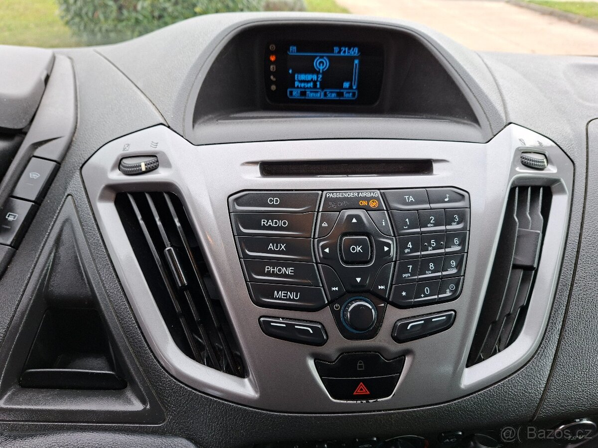Ford Transit Custom 2,2 D 9 míst - 17