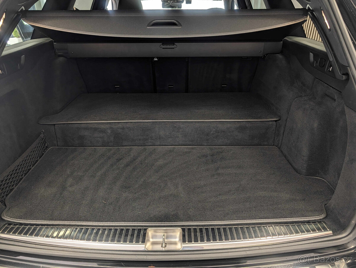 Mercedes-Benz Třídy E 2,0 E300 DE EQ POWER 225 KW AM - 17