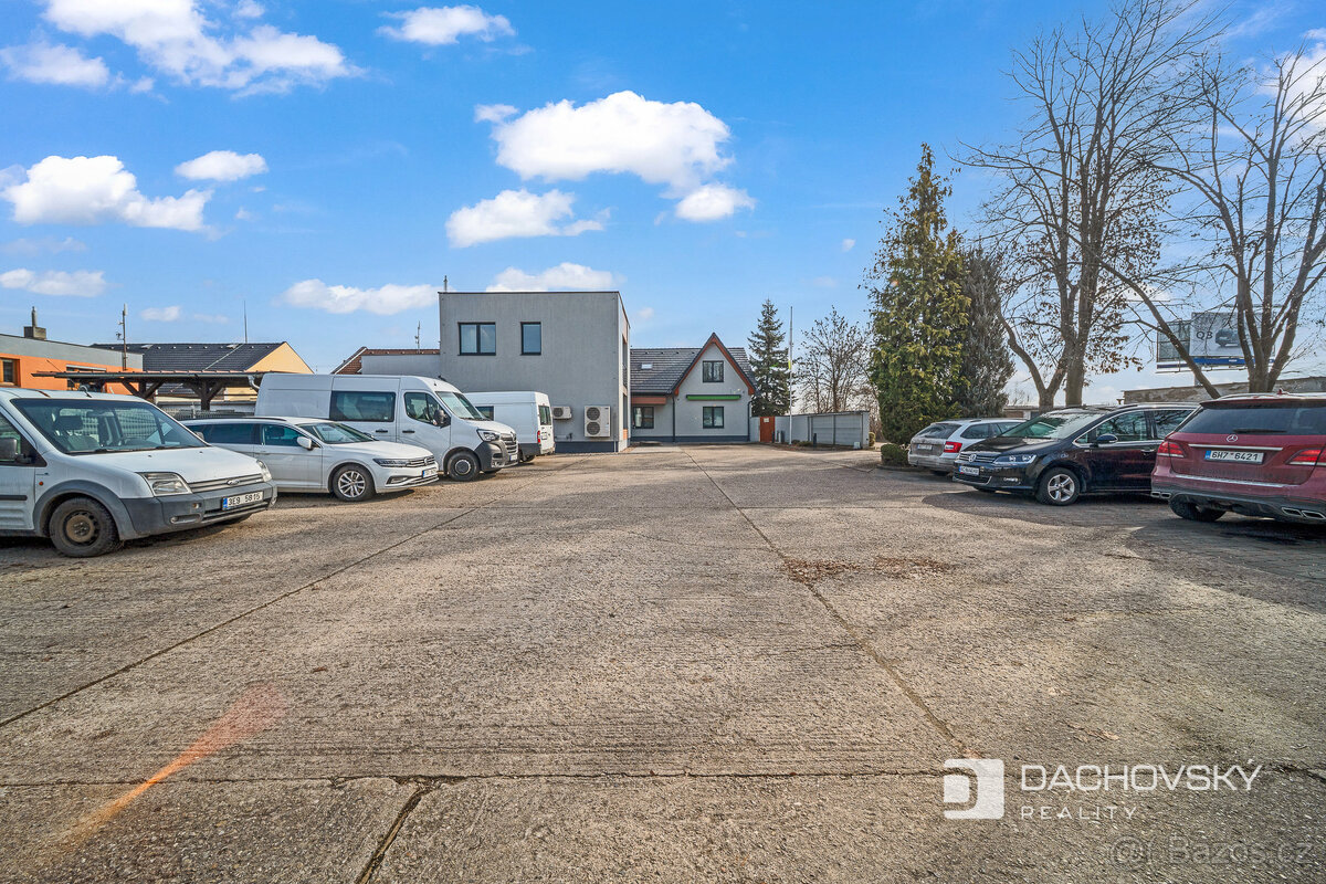 Prodej kanceláře 374 m2 - 17