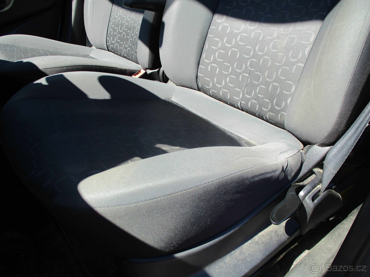 FIAT DOBLO 1,6MJTD 66kw 11/2011 7MÍST, BEZ KOROZE - 17