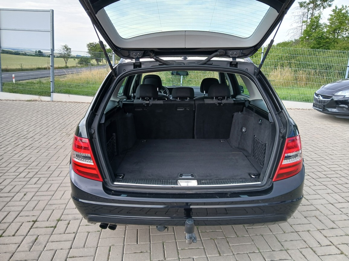 Mercedes C 180 CDi Blueefficiency - 17