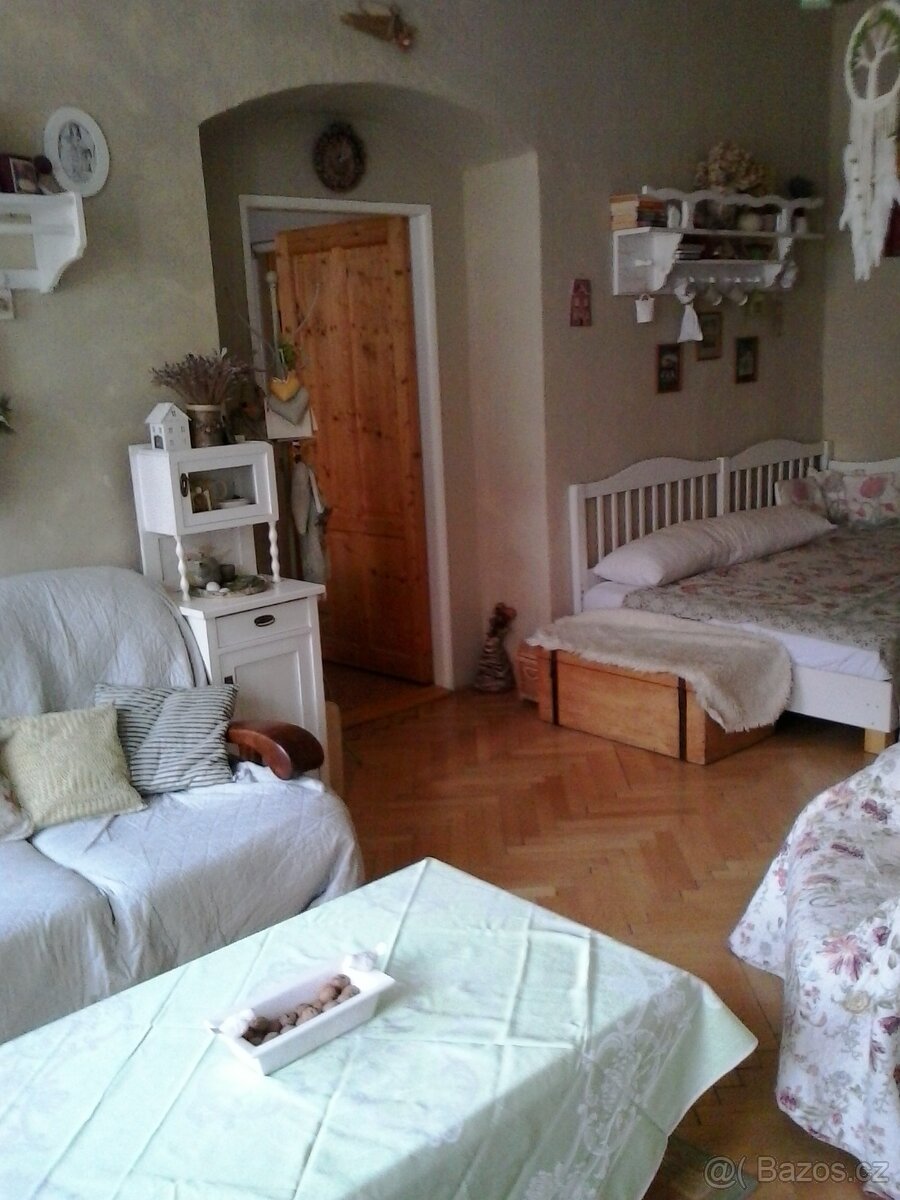 RD v historickém centru města Kadaně - 17