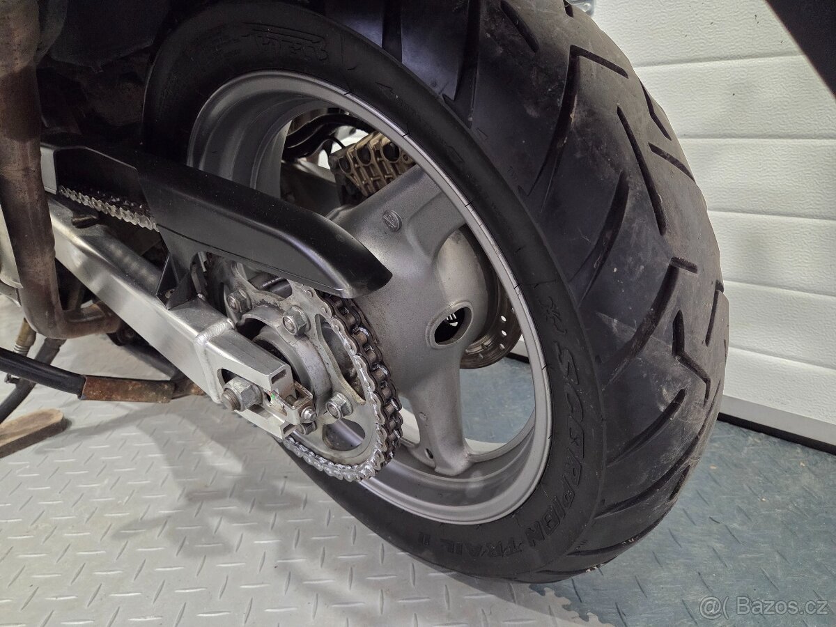 Honda XL 1000 V Varadero - 17