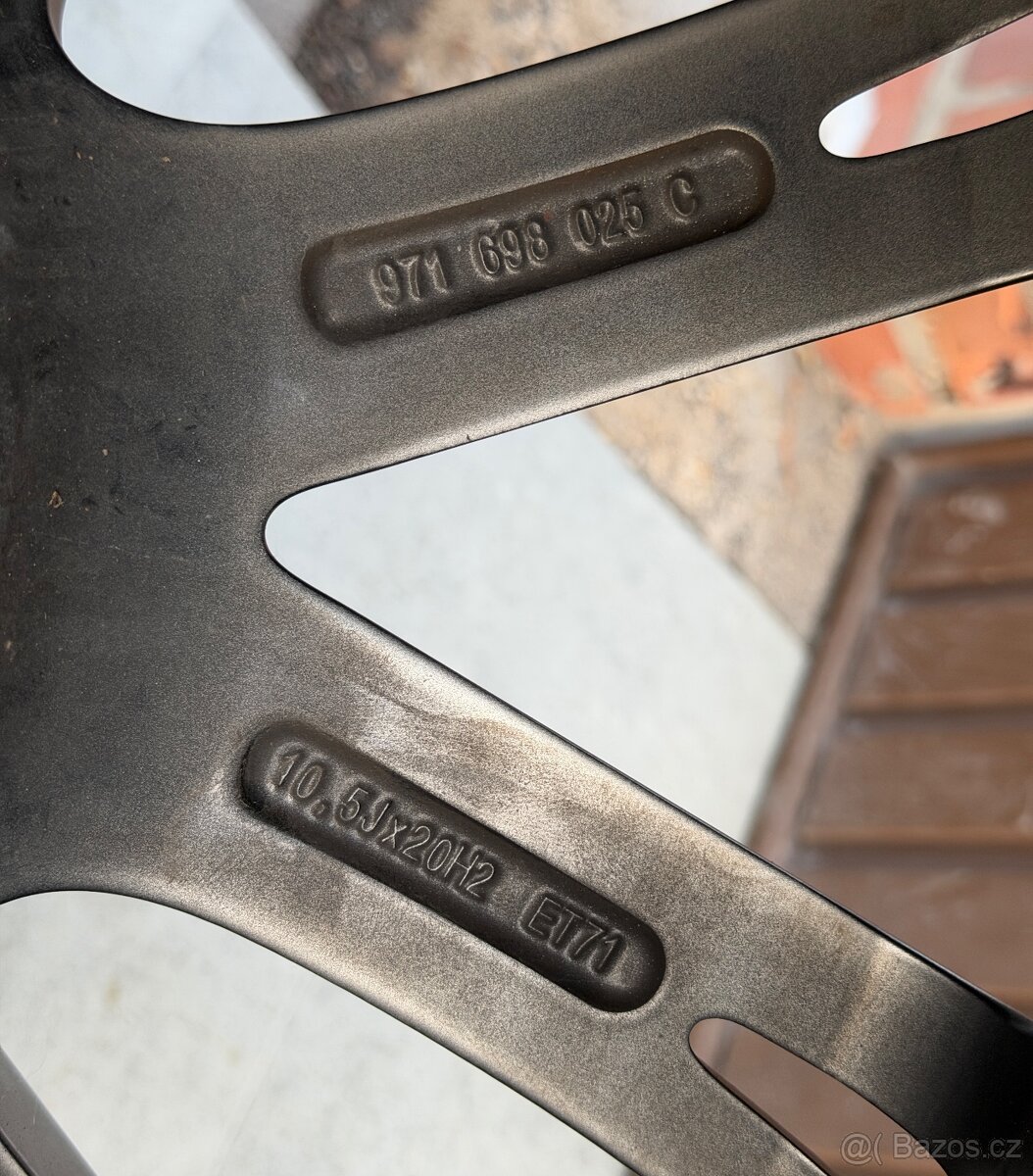 Porsche Panamera R20 5x130 originál Zimní Michelin - 17