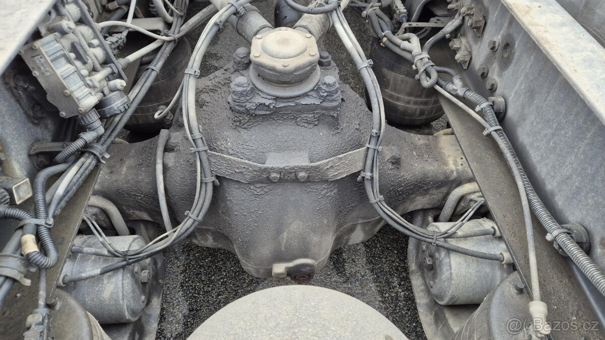 VOLVO FH 500 GLOBE EURO 6 - 17