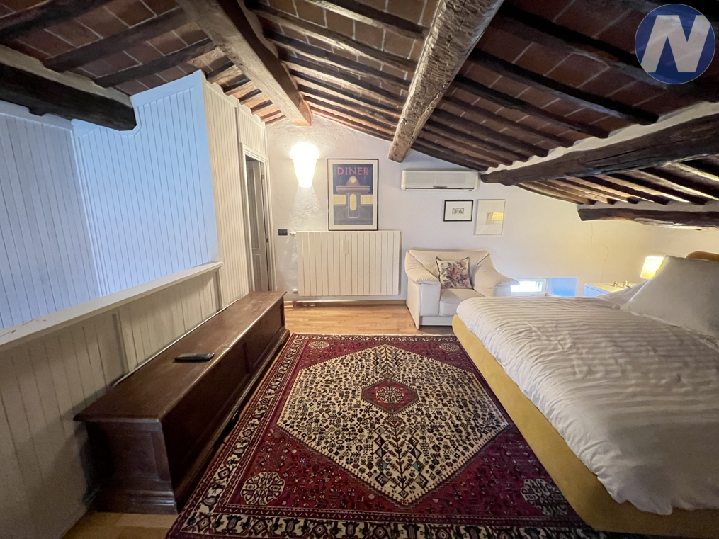 Apartmán Lorenzo se střešní terasou v Cortoně, Toskánsko - 17