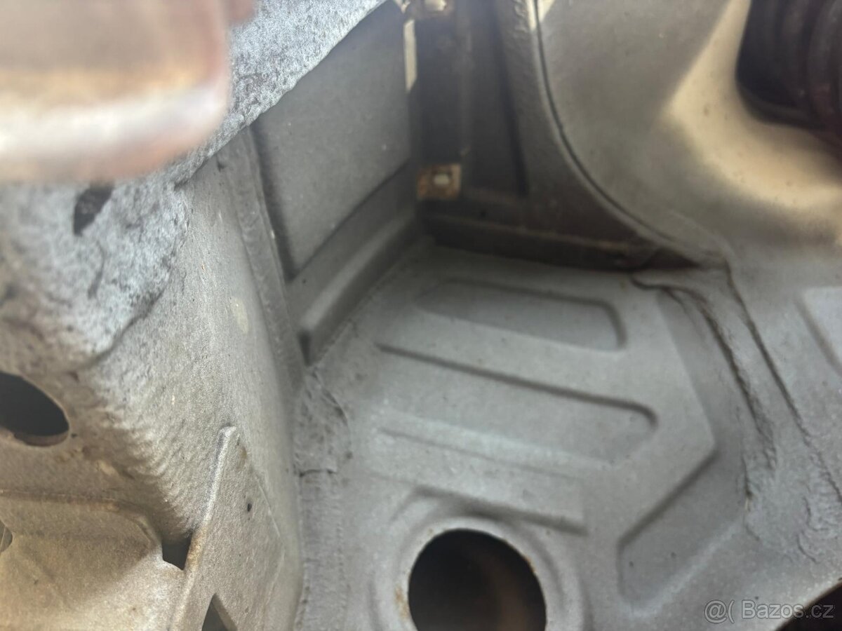 Obytné auto - Burstner - ZIMNÍ VERZE, VELMI ZACHOVALÉ AUTO - 17