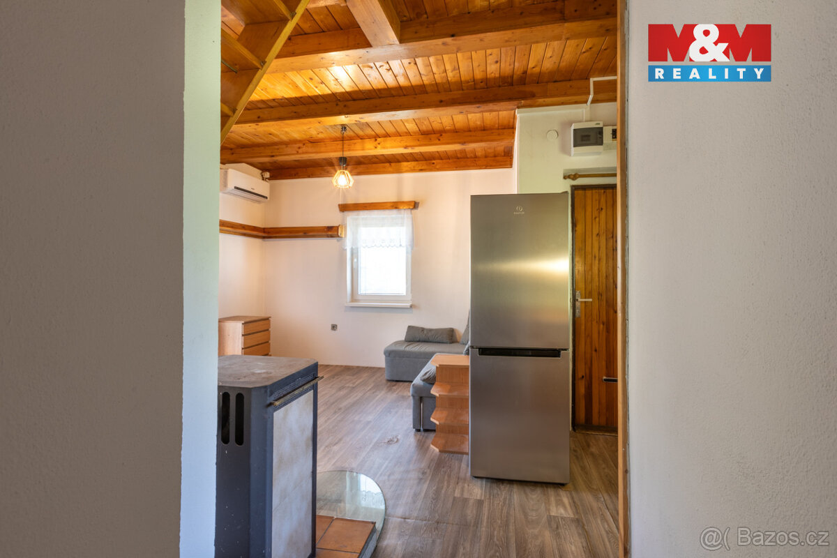 Prodej chaty v Chotýšanech - 17