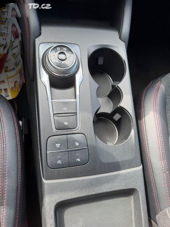 FORD KUGA 140KW - 17