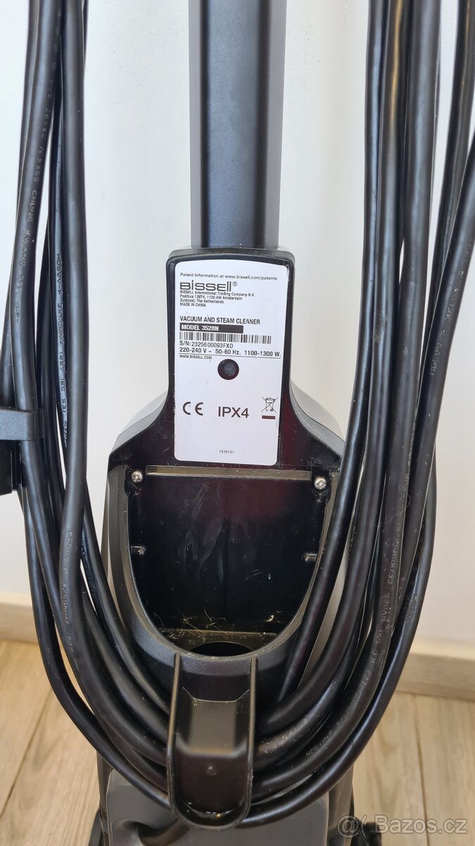 Tyčový vysavač Bissell CrossWave HydroSteam Pet Pro, záruka - 17