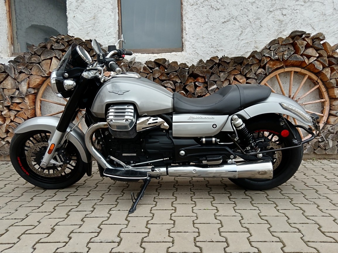 MOTO GUZZI CALIFORNIA 1400 CUSTOM - 17