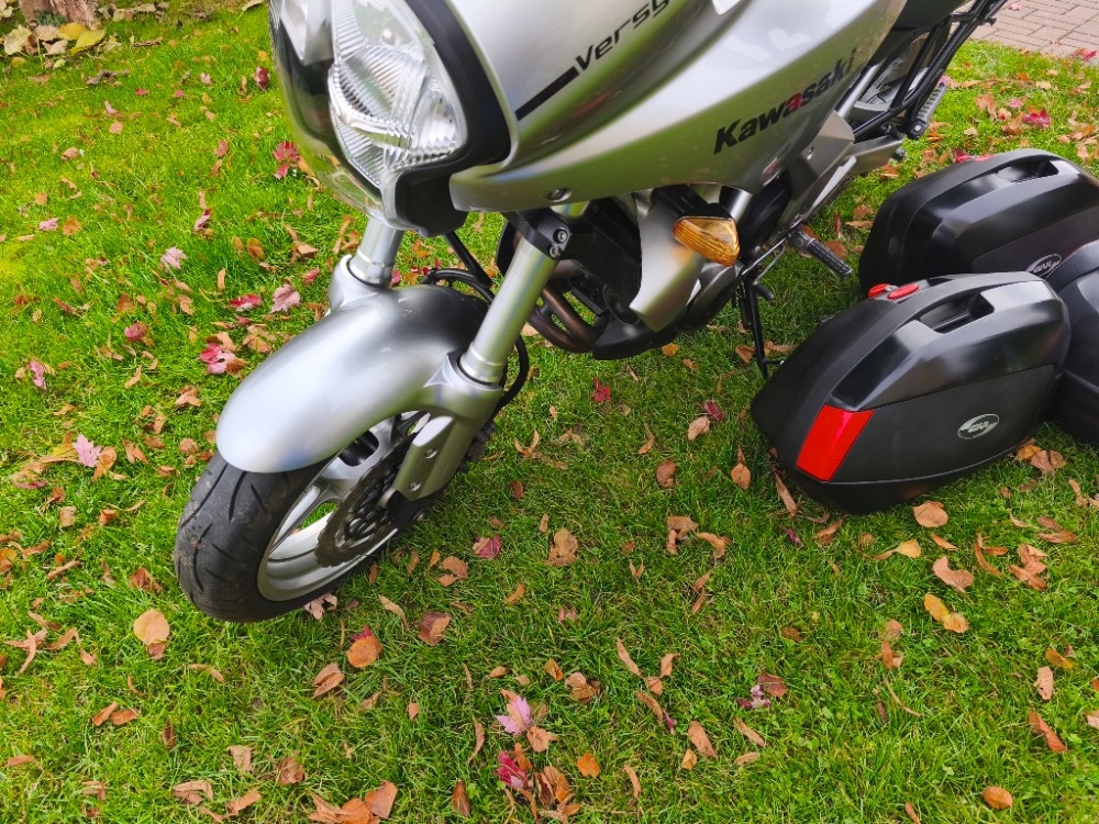 Kawasaki Versys 650 (2008) nádherný stav, kufry, po servisu - 17