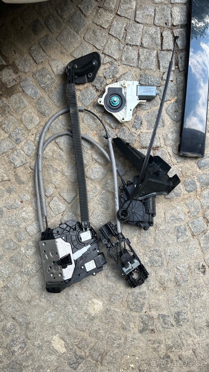 Dvere VW Sharan 7N - 17