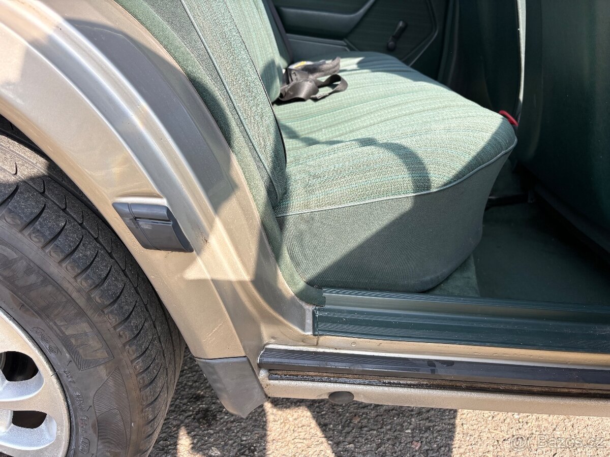 Mercedes w124 250d 66kw - 17