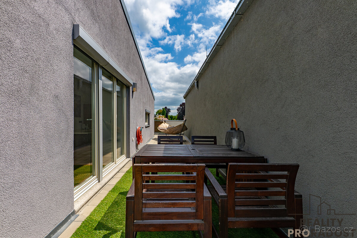 Prodej 3kk 90m2, s terasou 45m2, Uhříněves Ingrišova - 17