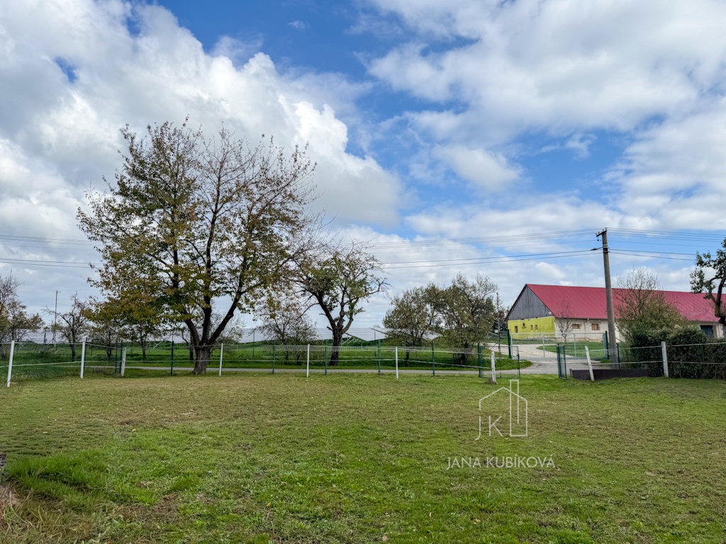 Pozemek vhodný k výstavbě rodinného domu, 651 m² - 17