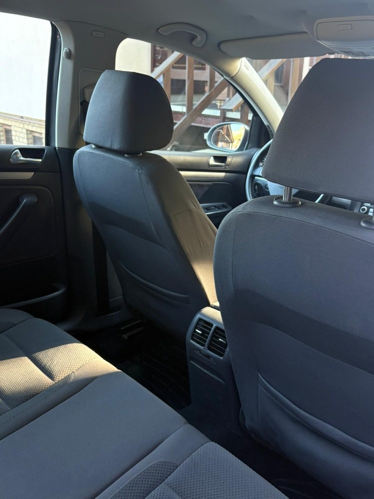 Volkswagen Golf 5 - 17