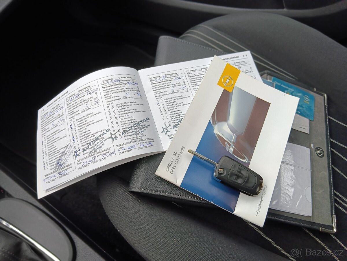 Opel Corsa D 1.4 automat - 17