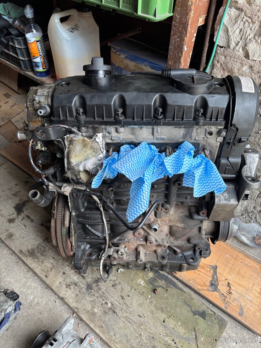 Náhradní díly - 17