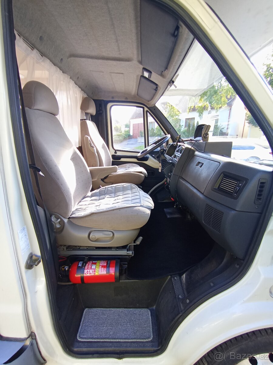 Obytné auto Fiat Ducato 1,9 TD - 17