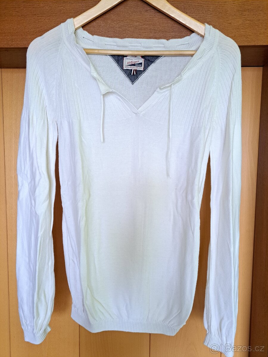 Balík dámského oblečení vel. L (17 kusů) - 17