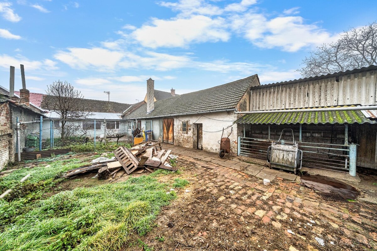 Prodej rodinného domu 110 m2, pozemek 1027 m2 – Hrabětice - 17