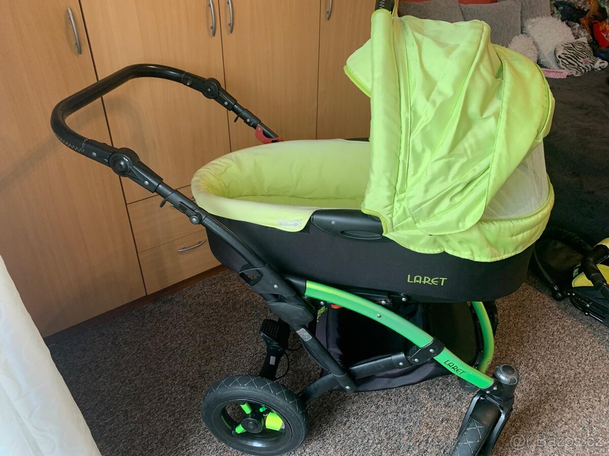 Prodáme kočárek v dobrém stavu - 17