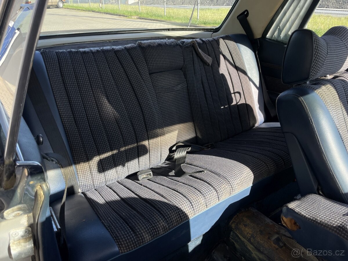 Mercedes-Benz 450 SLC 5.0 1978r. - 17