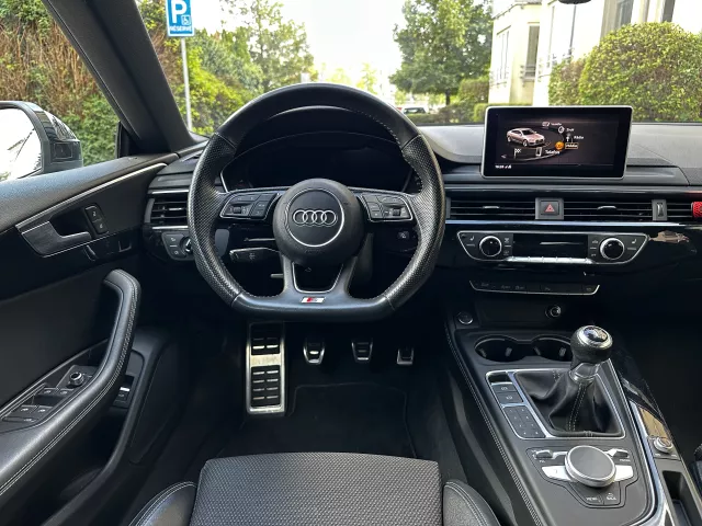 Audi A5 40 TFSI VirtualCocpit Matrix LED 165kW Navi 2018 - 17