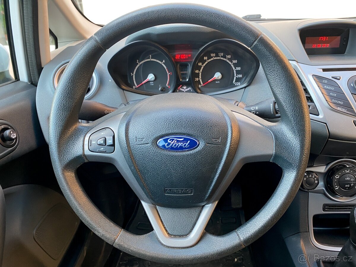 Ford Fiesta, 1.6 TDCI 70kW klimatizace - 17