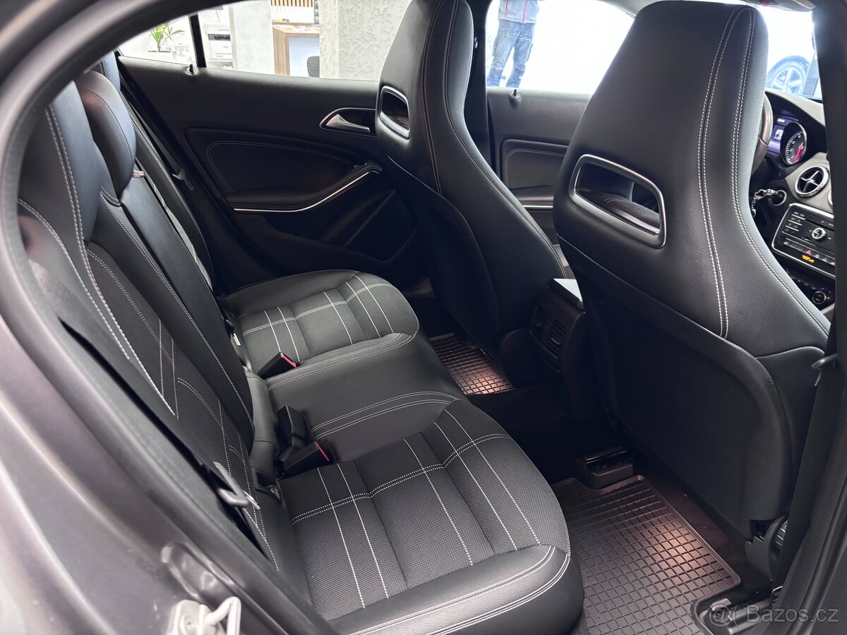 Mercedes-Benz GLA 1,6 180 - 17