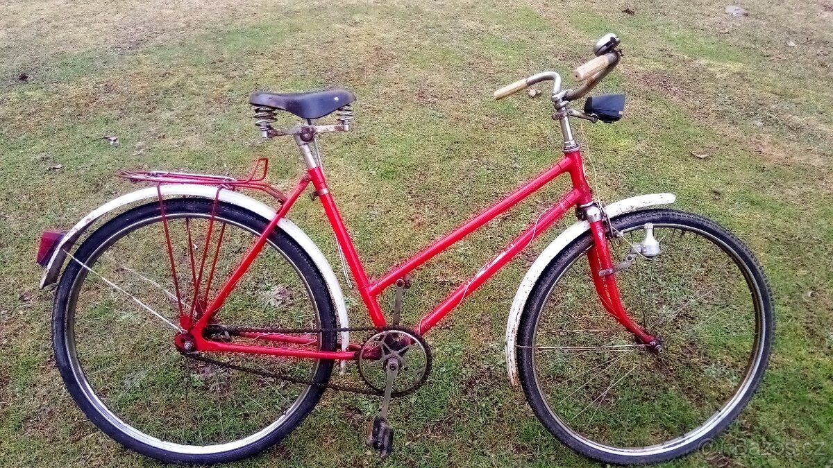 Dámské kolo VELAMOS,ESKA,UKRAJINA - 17