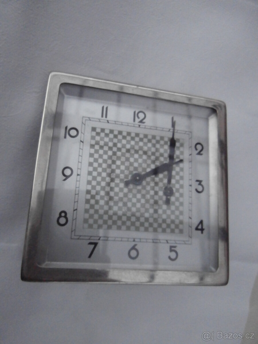 Budík starý starožitný včetně zaslání za 400 kč - 17