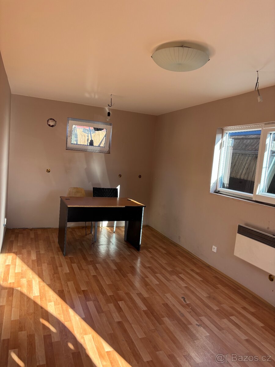 Po rekonstrukci nová buňka možnost jako malou chalupu, nebo - 17