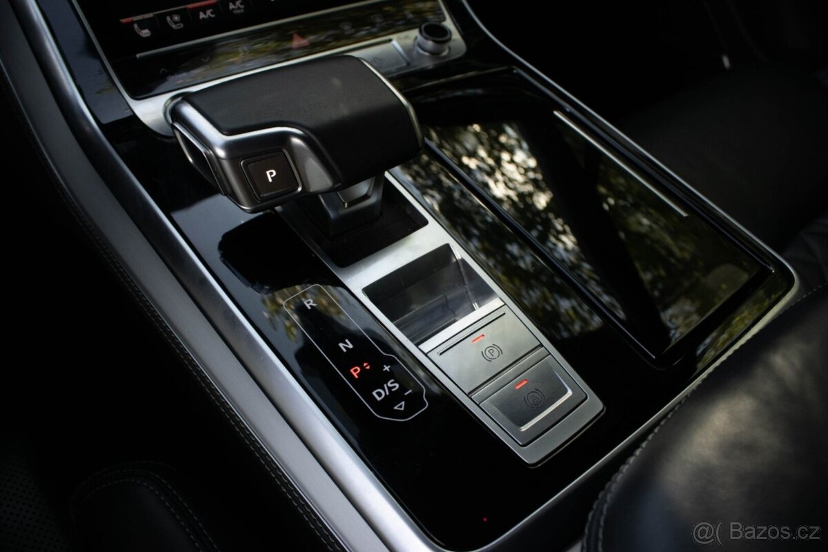 Audi Q7 3.0 TDI Sline 7 MIEST - 17