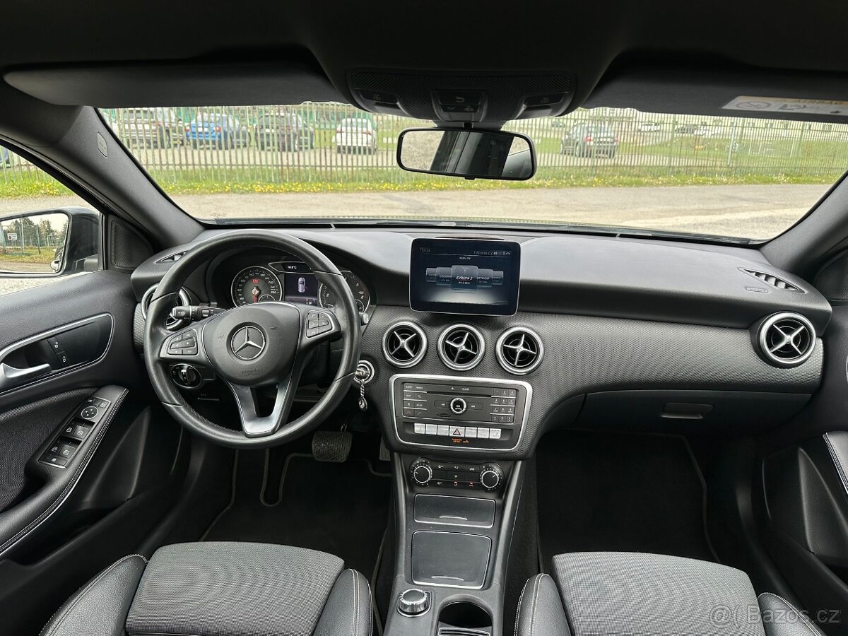 Mercedes-Benz A180d - 17